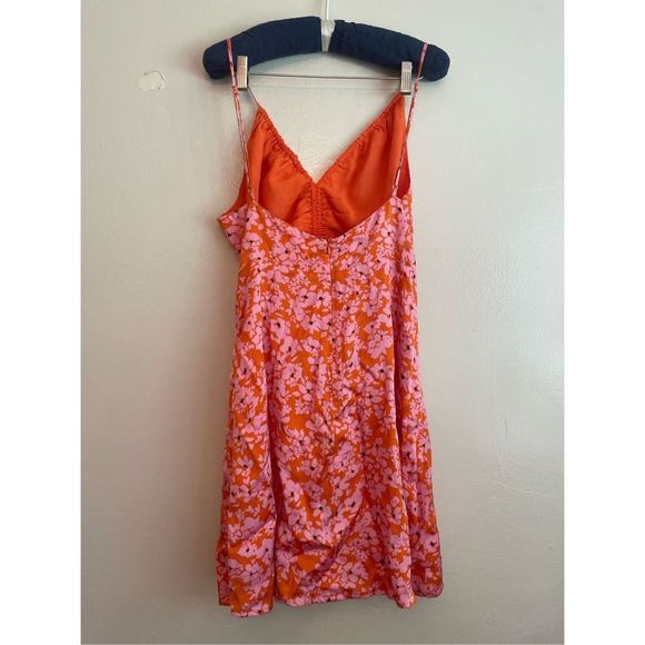 ASTR PEONY FLORAL RUCHED
MINI DRESS - Picture 5 of 12